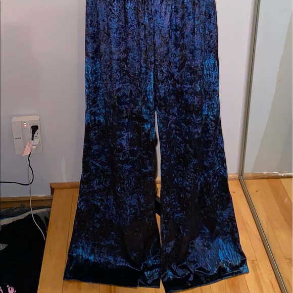 ❤️4 items for $25❤️ - Picture 4 of 8